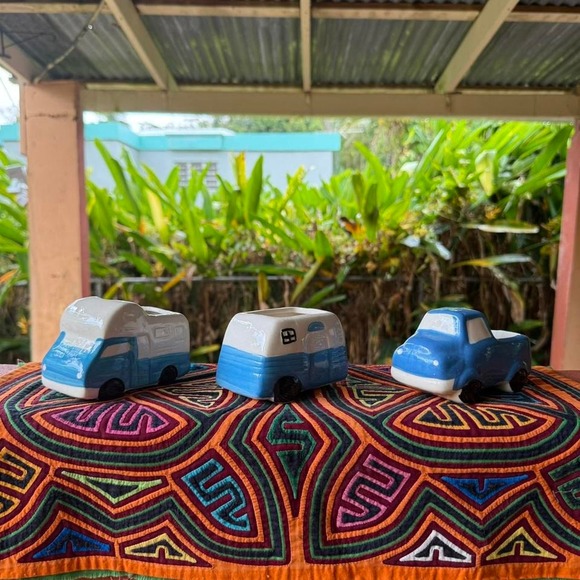 Set of 3 Ceramic RV Camper Planters Blue‎ White Vintage Style